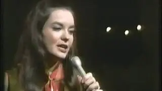 Crystal Gayle 