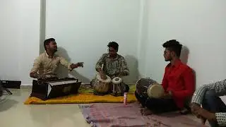 playing tabla amit tambe in mere shankara song.