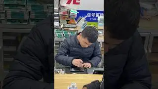 Mobile Repairing Shop in China #viral #ytshorts #shortsfunny #shorts #china #trending #india #mobile