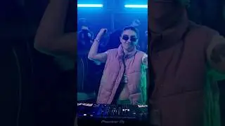 Este este o esteeee 😎🥢 #techengue #djlatino #djmujer #latinhouse