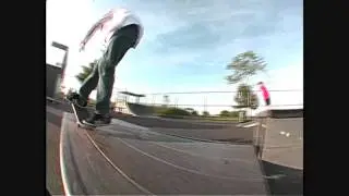 Shawn Turner | Noseslide 270 Shuv Manual