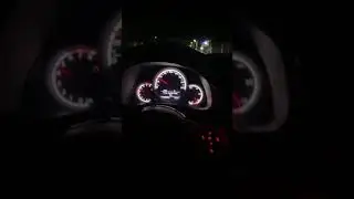 Manejando y escuchando m&uacute;sica en el carro de noche📸✌🏻