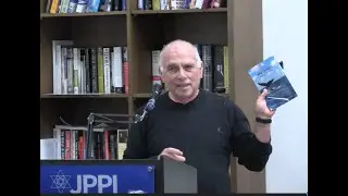 מנכ