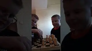 Шахматный бой(Игромания vs Zeneron)
