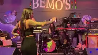 Sonic Smut at Bemo's!!!