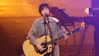 あいみょん、紅白でショートカット披露！「ビーナスベルト」大熱唱＆佐藤栞里に似てる？