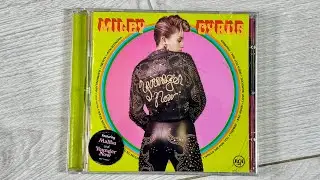 Miley Cyrus &ndash; Younger Now (2017) &ldquo;CD Unboxing&rdquo;