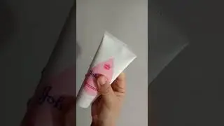 JOHNSON'S BABY CREAM REVIEW/Johnson's Baby Face Cream #shorts