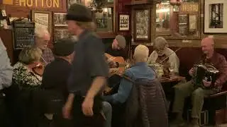Nick Conte @ Cat and Fiddle Sessions 11.16.25 | The Hutton &ndash; Jersey City, NJ