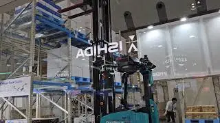 Sumitomo AGV Forktruck + Pallet Shuttle show at #ltt2024 #robotics #roboticsnews