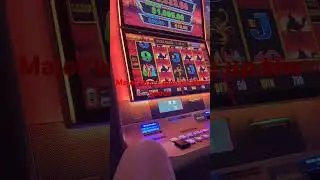 My knee steals the show #slot #slotscasinogames #gambling #degen