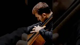 AC/DC like you&rsquo;ve never heard &ndash; Cello Improvisation 🎸🎻⚡
