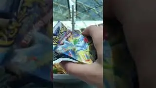 Opening Portuguese boosters of Pok&eacute;mon cards part 3