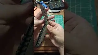 Как закрыть нож с замком Liner Lock
