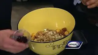 Cook's Corner: Popcorn trail mix