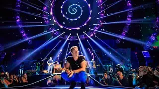 Nobody was ready for this… Chris Martin singing All My Love in Paris 😭✨ #fyp #shorts #coldplay 