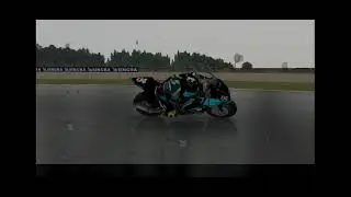 ANDREA DOVIZIOSO MAIN CURANG DITRAK BASAH DEMI DAPATKAN POLL POSITION !!!