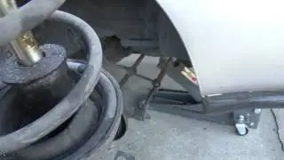 How to Replace Rear Struts 1995 Toyota Corolla