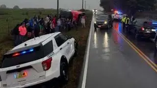 Charter bus carrying students from 3 Ozarks districts crashes in Laclede County, Mo.
