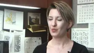 Public Diplomacy Officer Weik Desribes Her Job as a Desk Officer