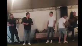 Imao sam prijatelja puno - Sirovina i Jurić (Video)