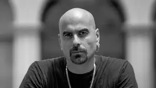 Entrevista a Pau Llonch, economista, músic i educador | betevé [SUB]