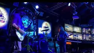 LIVE @ 🌴Durty Harry’s ❤️ Key West 🌴Spogga w/band mates