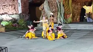 mamutru the spirit of bali in motion! a mesmerizing dance by sanggar santhi budaya #bali