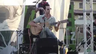 TARANQUARTET MICHAEL LOGOZZO ALLA CHITARRA BATTENTE