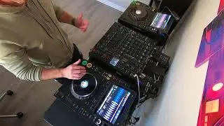 Zhenya M - Disco, Jackin House Mix February 1st' 26