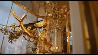 How is this even possible - A clock made by the British clock maker James Cox