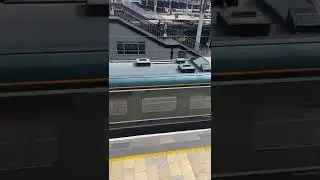 Class 800 GWR departs Paddington station