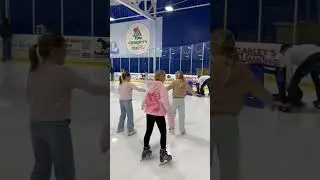 Daddy scaring the girls while ice-skating, December 2025