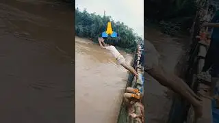 Gumani Nide Pull Par Chhalang Laga Liya  🙏🙏😱👉subscribe Shahid Gumani 4 Blocks #youtubeshorts