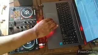 set mıx, tribal house e electro.teste virtual DJ + stems, numark party mix.