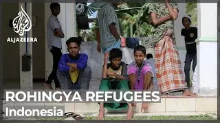Rohingya refugees arrive in Indonesia after almost a month at sea