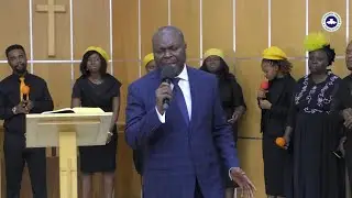 🎵 We lift Your Name higher 🎵