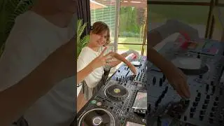 ENJOY MY NEW 4 DECKS MIX FOR THE WEEKEND 🎶❤️&zwj;🔥🥳 #dj #djmix #mashup #housemusic
