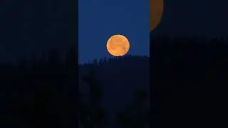 Beautiful Strawberry Full Moon setting behind Mount Bailey #moon #moonlovers #fullmoon
