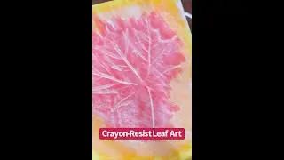 Crayon-Resist Leaf Art - a fun, autumn art activity for kids!