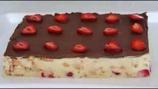 Brzi sladoled kolač sa jagodama