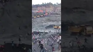 Crazy gem hunting in Myanmar