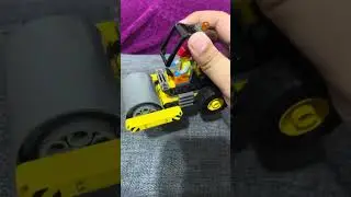 Viewing my lego steam roller!