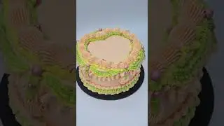 Simple Meringue Buttercream