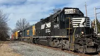 CSAO WPCA-51 SB Somerdale, NJ with NS 5625 leading and 34 cars for Winslow (1/13/26)
