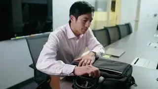 Kensington Contour&trade; 2.0 TSA friendly Laptop Briefcases