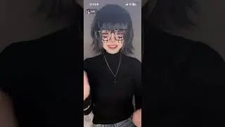 Tik tok 女子