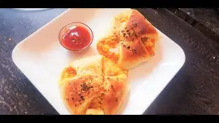 Domino's Style Zingy Parcel / Paneer Pizza Pockets / Paneer Cheese Pizza Parcel / Kitchen o Kitchen