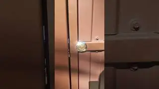 первое ( пилот )  видео. монтаж откатных ворот.