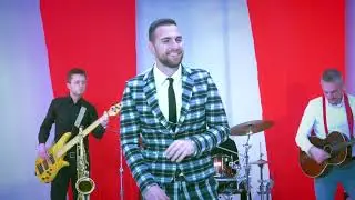 TS Kas - Budi moja slatka djevojka